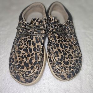Womens Hey Dude Cheetah Polly size 10 like new
